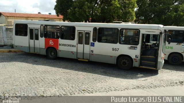 Borborema Imperial Transportes 957 na cidade de Recife, Pernambuco, Brasil, por Paulo Lucas. Número da foto: #4241506.