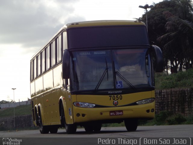 Viação Nordeste 7050 na cidade de Natal, Rio Grande do Norte, Brasil, por Pedro Thiago Costa. ID da foto: 4243191.