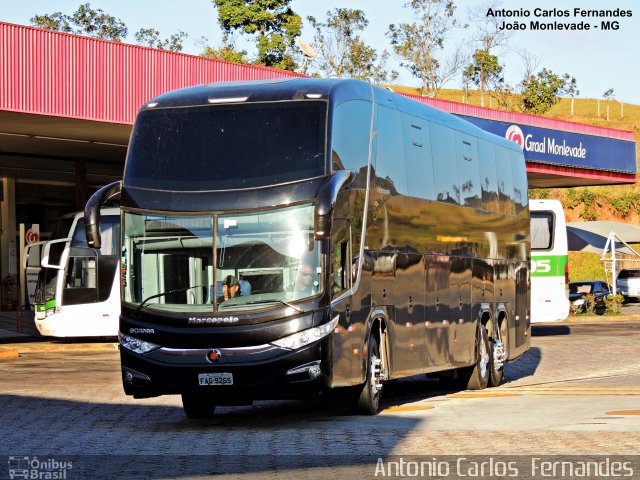 Ônibus Particulares 9265 na cidade de João Monlevade, Minas Gerais, Brasil, por Antonio Carlos Fernandes. Número da foto: #4244220.