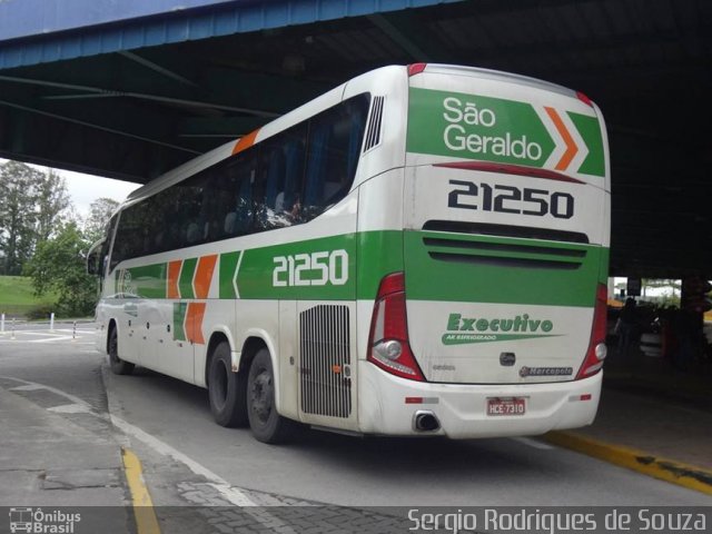 Cia. São Geraldo de Viação 21250 na cidade de Resende, Rio de Janeiro, Brasil, por Sergio Rodrigues de Souza. ID da foto: 4293271.