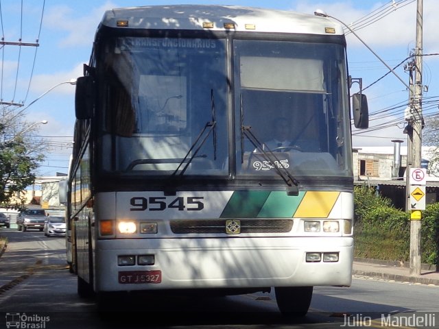 Empresa Gontijo de Transportes 9545 na cidade de Belo Horizonte, Minas Gerais, Brasil, por Júlio  Mandelli. ID da foto: 4312220.