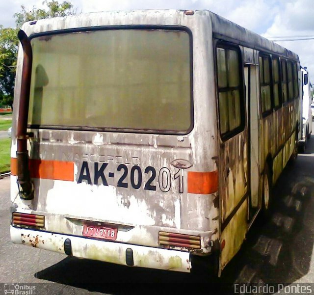 Sucata e Desmanches AK-20201 na cidade de Belém, Pará, Brasil, por Lucas Jacó. ID da foto: 4311403.