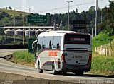 Viação Santa Cruz 215110 na cidade de Três Corações, Minas Gerais, Brasil, por Luis Henrique Silva. Número da foto: #:id.
