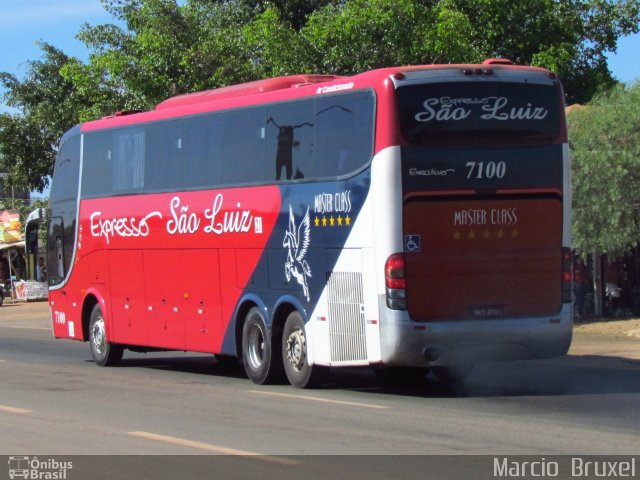Expresso São Luiz 7100 na cidade de Abadiânia, Goiás, Brasil, por Marcio  Bruxel. Número da foto: #4316610.