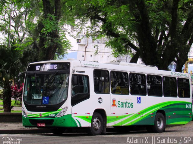 Viação Piracicabana Santos 4438 na cidade de Santos, São Paulo, Brasil, por Adam Xavier Rodrigues Lima. Número da foto: #4319416.