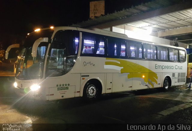 Empresa Cruz 62904 na cidade de Araraquara, São Paulo, Brasil, por Leonardo Aparecido da Silva. ID da foto: 4320017.