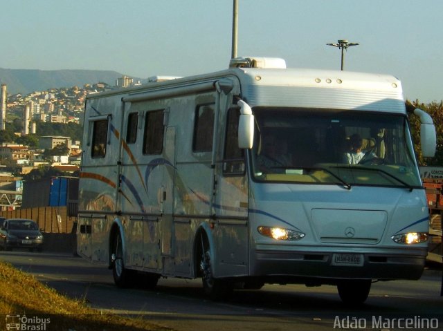 Motorhomes 2600 na cidade de Belo Horizonte, Minas Gerais, Brasil, por Adão Raimundo Marcelino. ID da foto: 4323664.