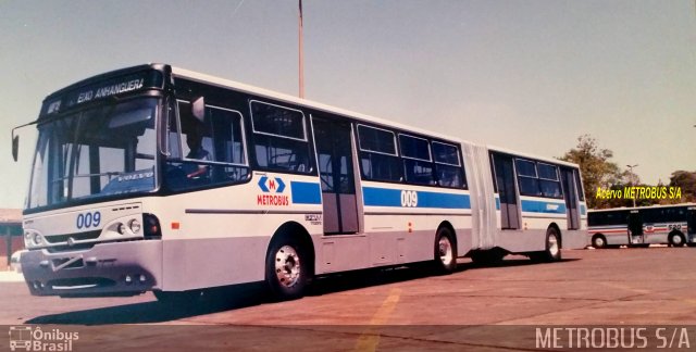 Metrobus 009 na cidade de Goiânia, Goiás, Brasil, por Carlos Júnior. ID da foto: 4323649.