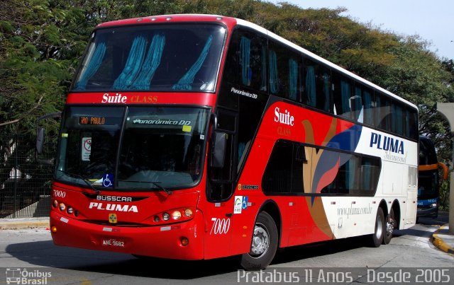 Pluma Conforto e Turismo 7000 na cidade de São Paulo, São Paulo, Brasil, por Cristiano Soares da Silva. Número da foto: #4325323.