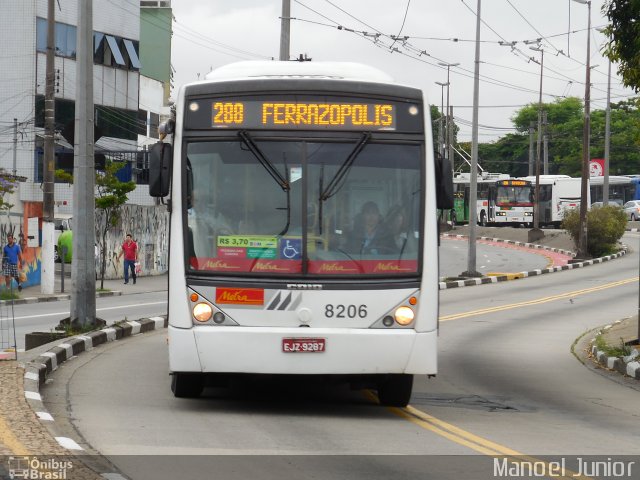 Metra - Sistema Metropolitano de Transporte 8206 na cidade de São Paulo, São Paulo, Brasil, por Manoel Junior. ID da foto: 4329559.