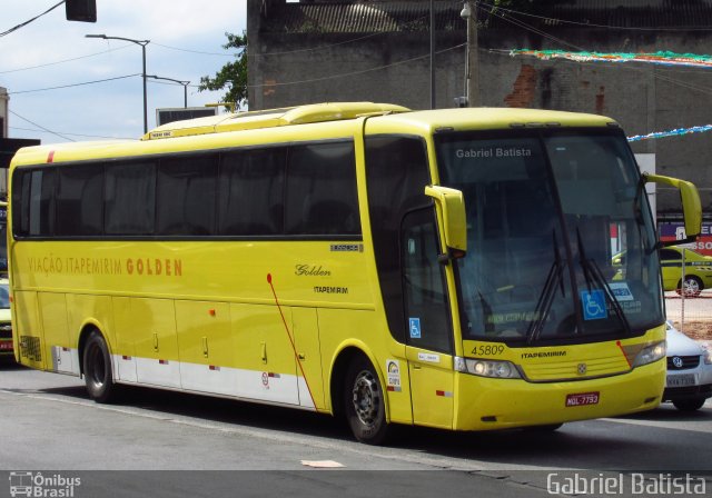 Viação Itapemirim 45809 na cidade de Rio de Janeiro, Rio de Janeiro, Brasil, por Gabriel Batista. Número da foto: #4332714.