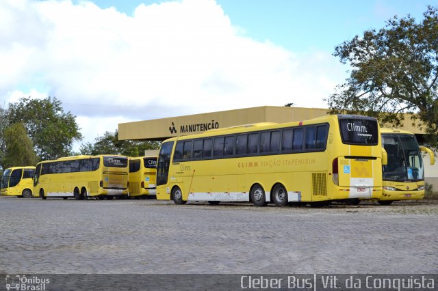 Viação Itapemirim 9017 na cidade de Vitória da Conquista, Bahia, Brasil, por Cleber Bus. Número da foto: #4294212.
