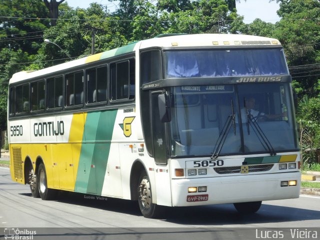 Empresa Gontijo de Transportes 5850 na cidade de Belo Horizonte, Minas Gerais, Brasil, por Lucas Vieira. ID da foto: 4337173.