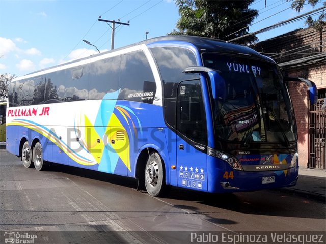 Pullman JR 44 na cidade de , por Pablo Ignacio Espinoza Velásquez. Número da foto: #4337581.