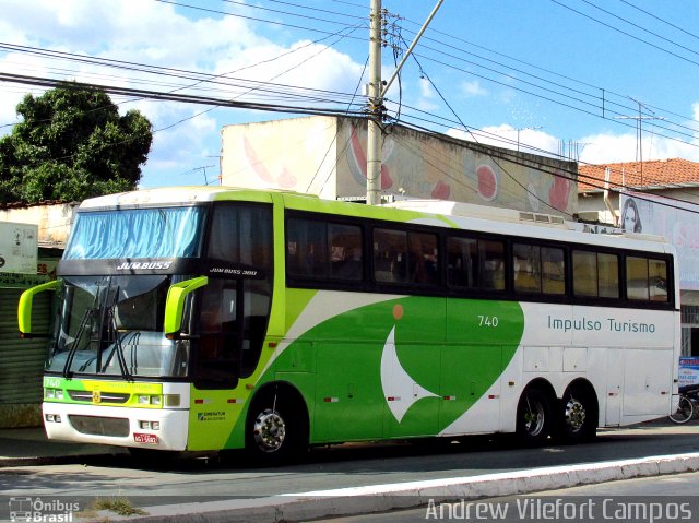 Impulso Turismo e Transportes 740 na cidade de Pirapora, Minas Gerais, Brasil, por Andrew Campos. Número da foto: #4341003.