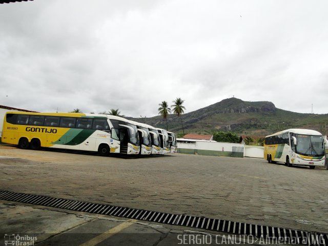 Empresa Gontijo de Transportes Garagem AMJ na cidade de Almenara, Minas Gerais, Brasil, por Sérgio Augusto Braga Canuto. ID da foto: 4342117.