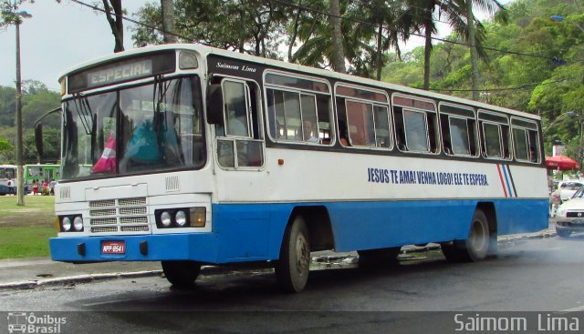 Ônibus Particulares 8541 na cidade de Vila Velha, Espírito Santo, Brasil, por Saimom  Lima. ID da foto: 4342771.