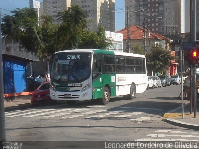Move 5 5403 na cidade de São Paulo, São Paulo, Brasil, por Eduardo de Oliveira. Número da foto: #4350911.
