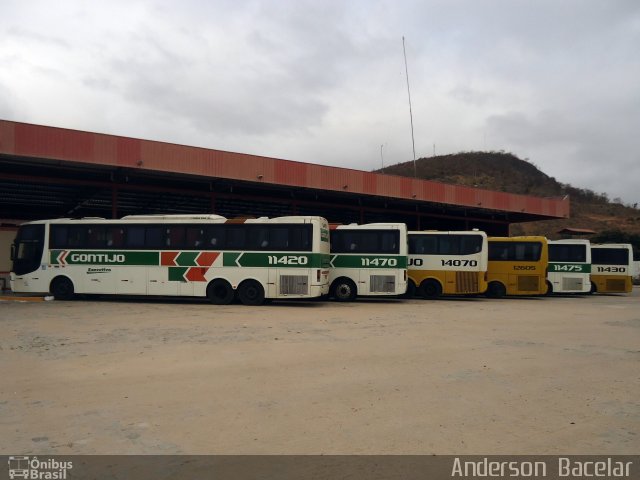 Empresa Gontijo de Transportes 11420 na cidade de Itaobim, Minas Gerais, Brasil, por Anderson  Bacelar. ID da foto: 4350149.