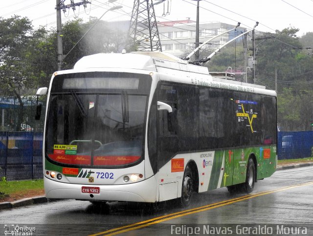 Metra - Sistema Metropolitano de Transporte 7202 na cidade de São Paulo, São Paulo, Brasil, por Felipe Navas Geraldo Moura . Número da foto: #4353960.