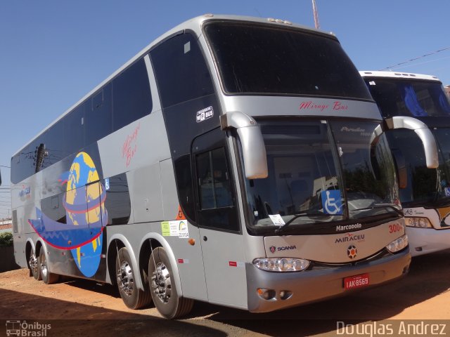 Miracéu Turismo 3004 na cidade de Trindade, Goiás, Brasil, por Douglas Andrez. Número da foto: #4354487.