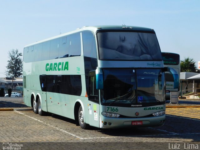 Viação Garcia 7166 na cidade de Londrina, Paraná, Brasil, por Luiz  Lima. ID da foto: 4354305.