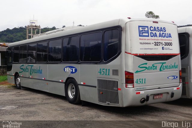 RST - Rodoviária Santa Terezinha 4511 na cidade de São José, Santa Catarina, Brasil, por Diego Lip. Número da foto: #4297066.