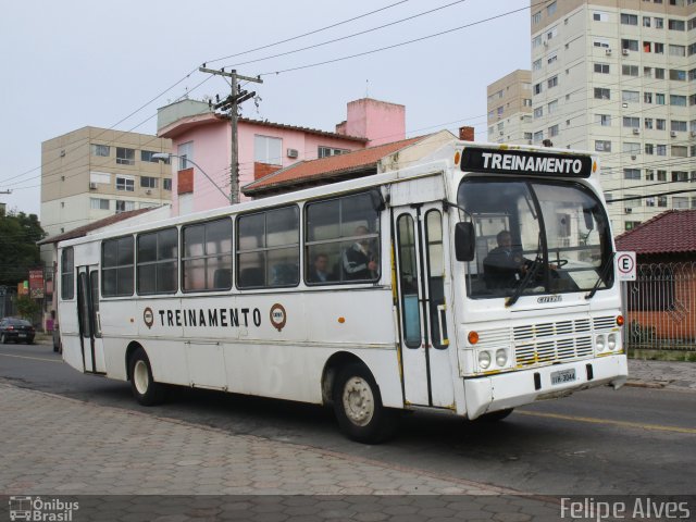 Companhia Carris Porto-Alegrense TREINAMENTO na cidade de Porto Alegre, Rio Grande do Sul, Brasil, por Felipe Alves. ID da foto: 4356038.