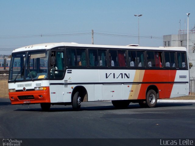 VIAN - Viação Anapolina 98880 na cidade de Brasília, Distrito Federal, Brasil, por Lucas Leite. Número da foto: #4360546.