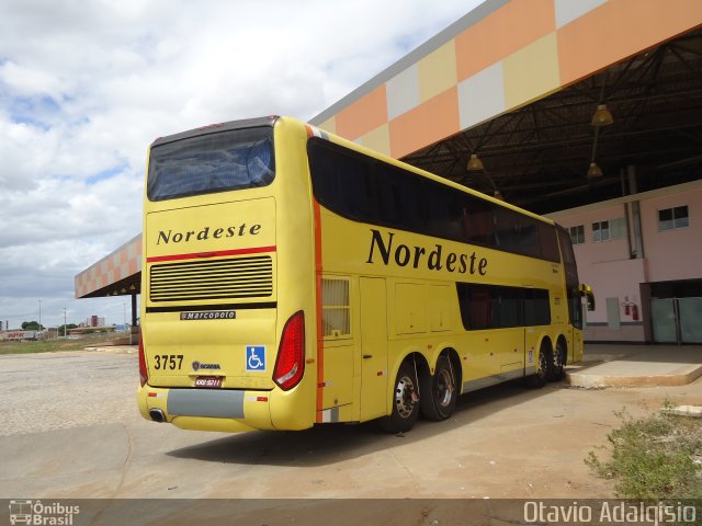 Viação Nordeste 3757 na cidade de Mossoró, Rio Grande do Norte, Brasil, por Otavio Adalgisio. ID da foto: 4303232.