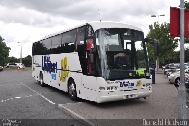 Weardale Travel  na cidade de Inglaterra, por Donald Hudson. ID da foto: 4384025.