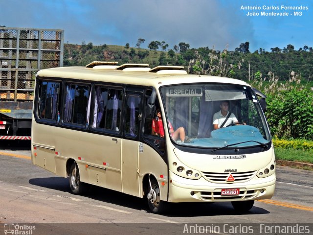 Ônibus Particulares 9631 na cidade de João Monlevade, Minas Gerais, Brasil, por Antonio Carlos Fernandes. ID da foto: 4384063.