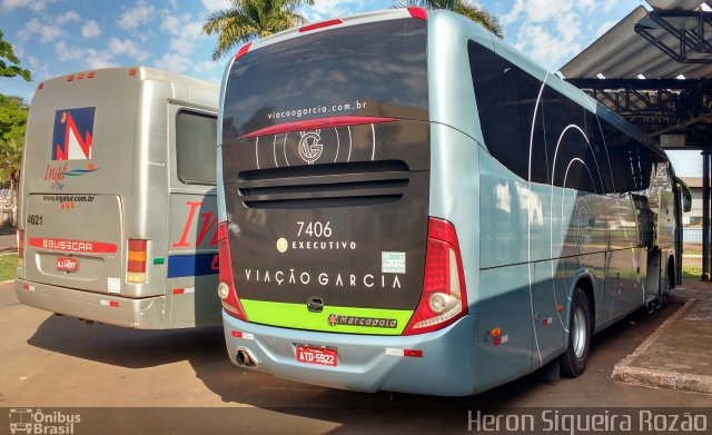 Viação Garcia 7406 na cidade de Barbosa Ferraz, Paraná, Brasil, por Heron Siqueira Rozão. ID da foto: 4390133.