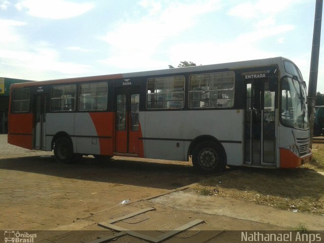 Ônibus Particulares 1541 na cidade de Anápolis, Goiás, Brasil, por Nathanael de Jesus  Azevedo. ID da foto: 4390689.