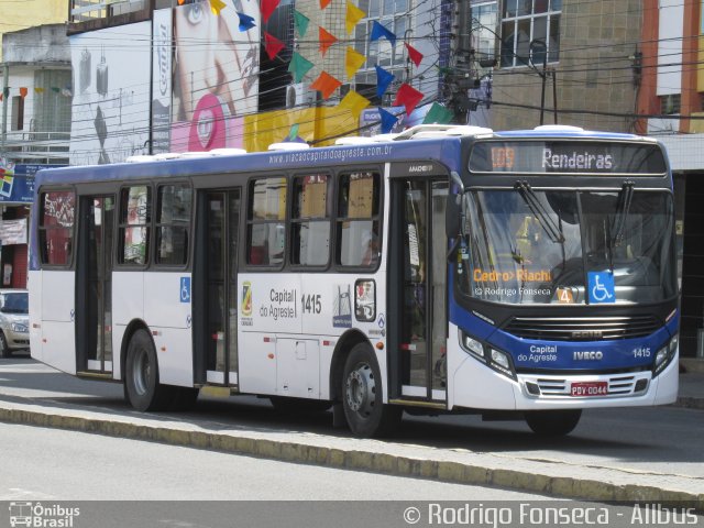 Capital do Agreste Transporte Urbano 1415 na cidade de Caruaru, Pernambuco, Brasil, por Rodrigo Fonseca. Número da foto: #4391378.