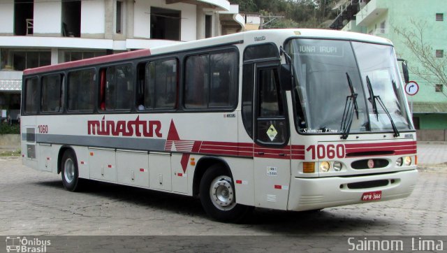 Minastur 1060 na cidade de Iúna, Espírito Santo, Brasil, por Saimom  Lima. Número da foto: #4393822.