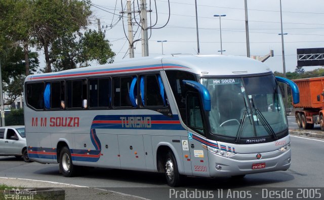 Auto Viação MM Souza Turismo 22001 na cidade de São Paulo, São Paulo, Brasil, por Cristiano Soares da Silva. ID da foto: 4394705.