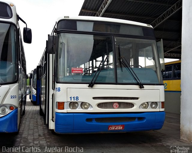 Viação Flecha Branca 118 na cidade de Cachoeiro de Itapemirim, Espírito Santo, Brasil, por Daniel Carlos  Avelar Rocha. Número da foto: #4395685.