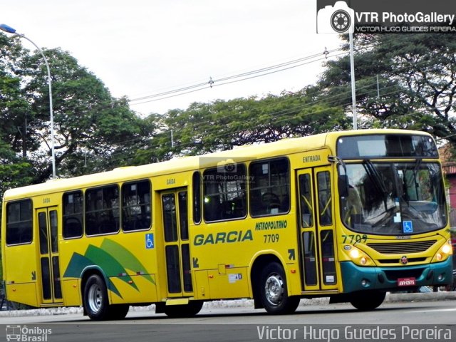 Viação Garcia 7709 na cidade de Maringá, Paraná, Brasil, por Victor Hugo Guedes Pereira. Número da foto: #4396720.