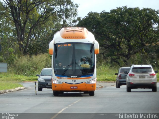 Viação Sertaneja 740 na cidade de Brasília, Distrito Federal, Brasil, por Gilberto Martins. Número da foto: #4399263.