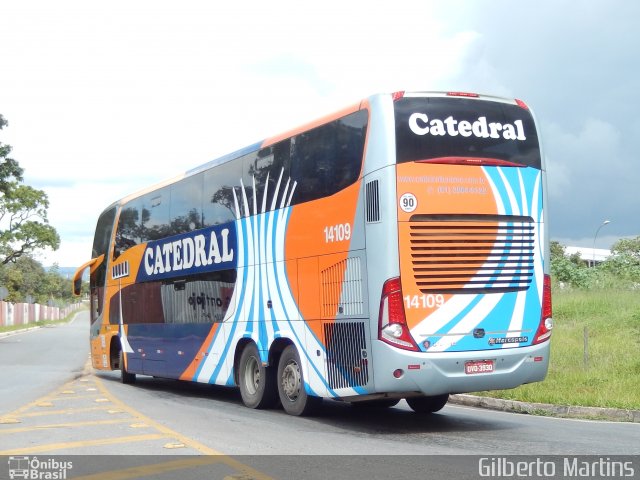Catedral Turismo 14109 na cidade de Brasília, Distrito Federal, Brasil, por Gilberto Martins. Número da foto: #4399318.