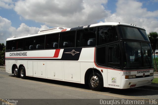 Auto Viação Catarinense 9820 na cidade de Curitiba, Paraná, Brasil, por Douglas Paternezi. ID da foto: 4398685.