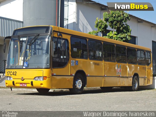Expresso Azul 17C42 na cidade de Curitiba, Paraná, Brasil, por Wagner Domingos Ivanesken. Número da foto: #4400634.