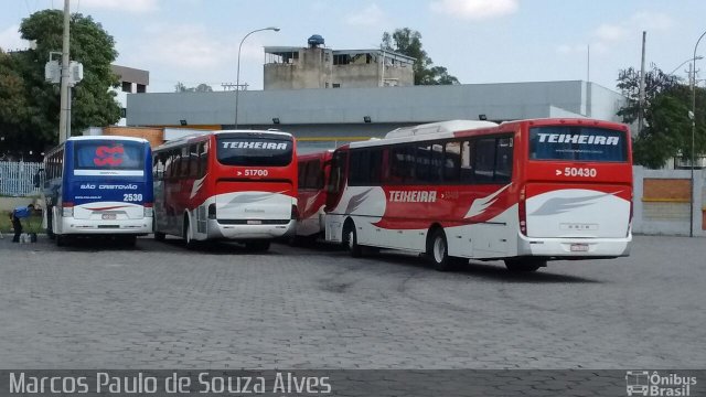 Empresa Irmãos Teixeira 50430 na cidade de Divinópolis, Minas Gerais, Brasil, por Marcos Paulo de Souza Alves. Número da foto: #4364018.