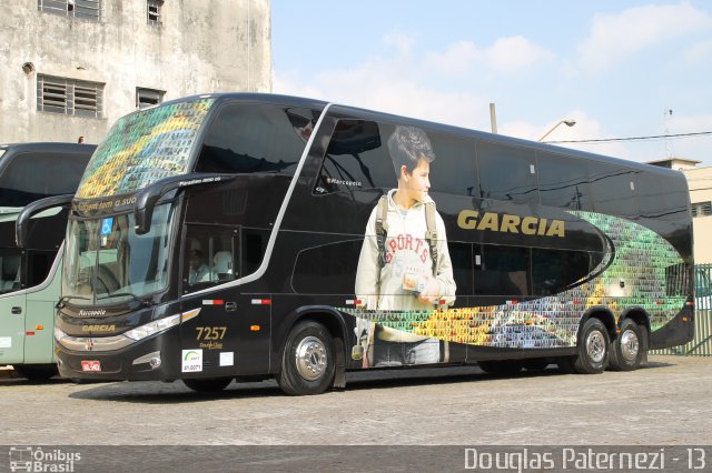 Viação Garcia 7257 na cidade de São Paulo, São Paulo, Brasil, por Douglas Paternezi. Número da foto: #4365574.