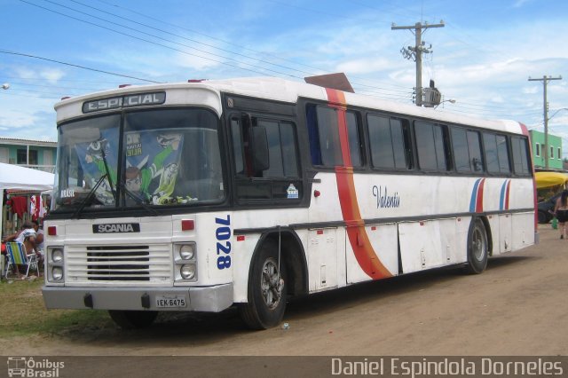 Valentim Tur 7028 na cidade de Tramandaí, Rio Grande do Sul, Brasil, por Daniel Espindola Dorneles. Número da foto: #4364100.