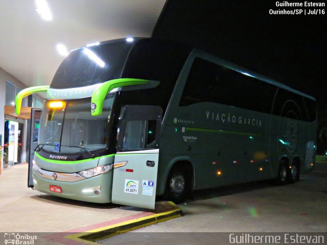 Viação Garcia 7047 na cidade de Ourinhos, São Paulo, Brasil, por Guilherme Estevan. Número da foto: #4404707.