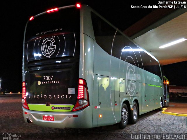 Viação Garcia 7007 na cidade de Santa Cruz do Rio Pardo, São Paulo, Brasil, por Guilherme Estevan. ID da foto: 4404738.