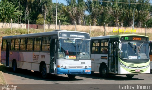 Viação Paraúna 3575 na cidade de Goiânia, Goiás, Brasil, por Carlos Júnior. ID da foto: 4414438.