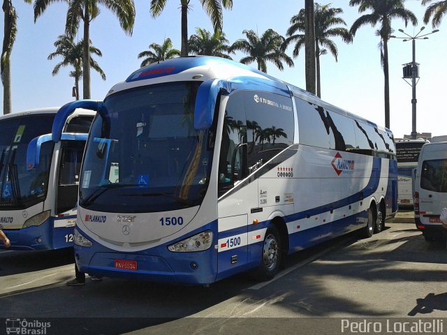 Planalto Transporte e Turismo 1500 na cidade de Aparecida, São Paulo, Brasil, por Pedro Locatelli. Número da foto: #4414232.